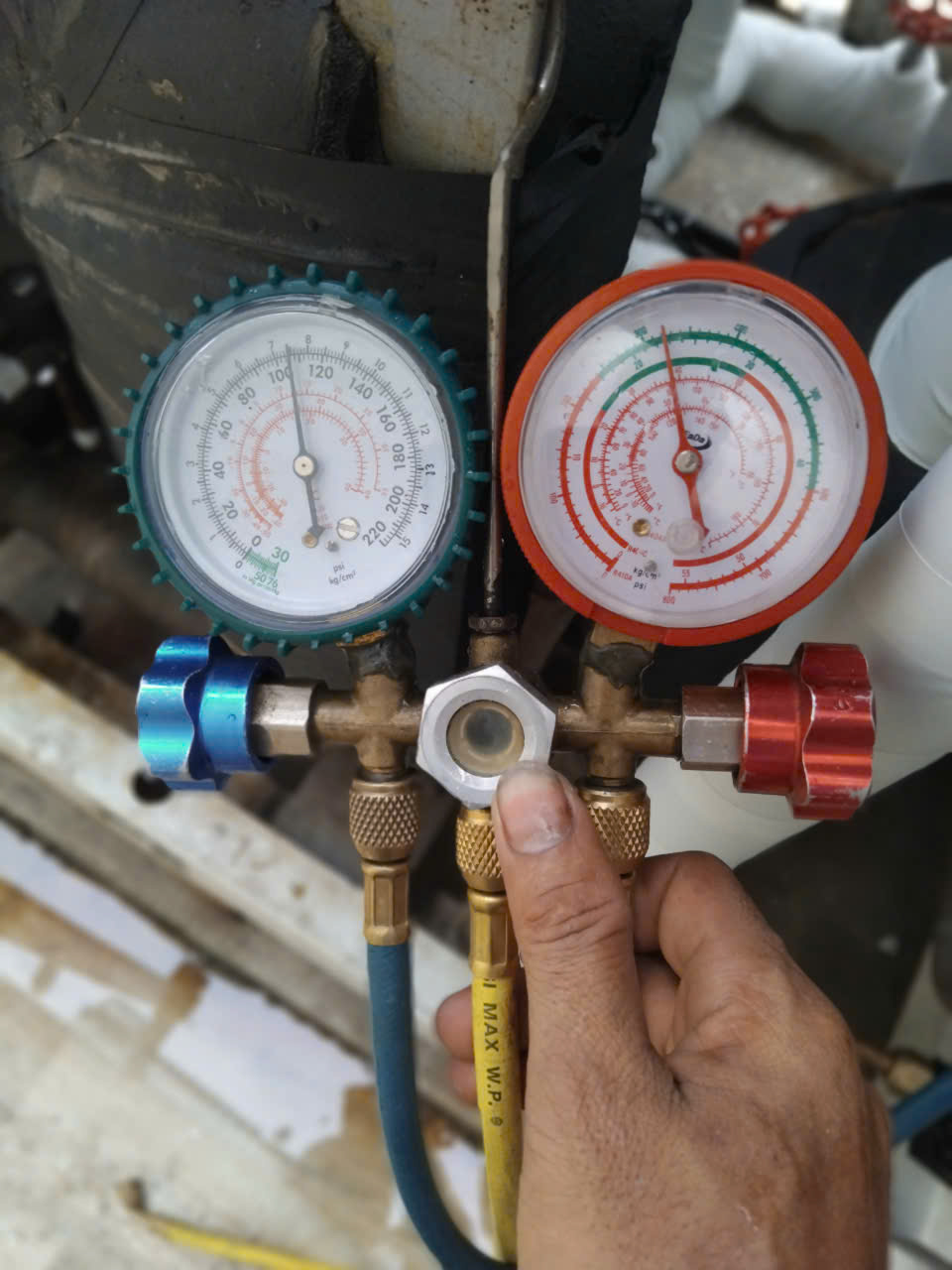 sửa hệ thống Chiller cho xưởng công nghiệp