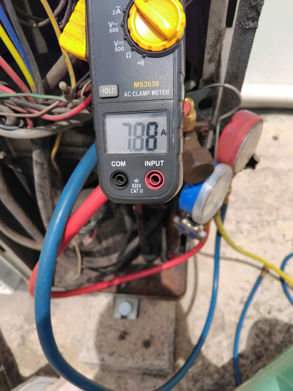 sửa hệ thống điều khiển Chiller 1
