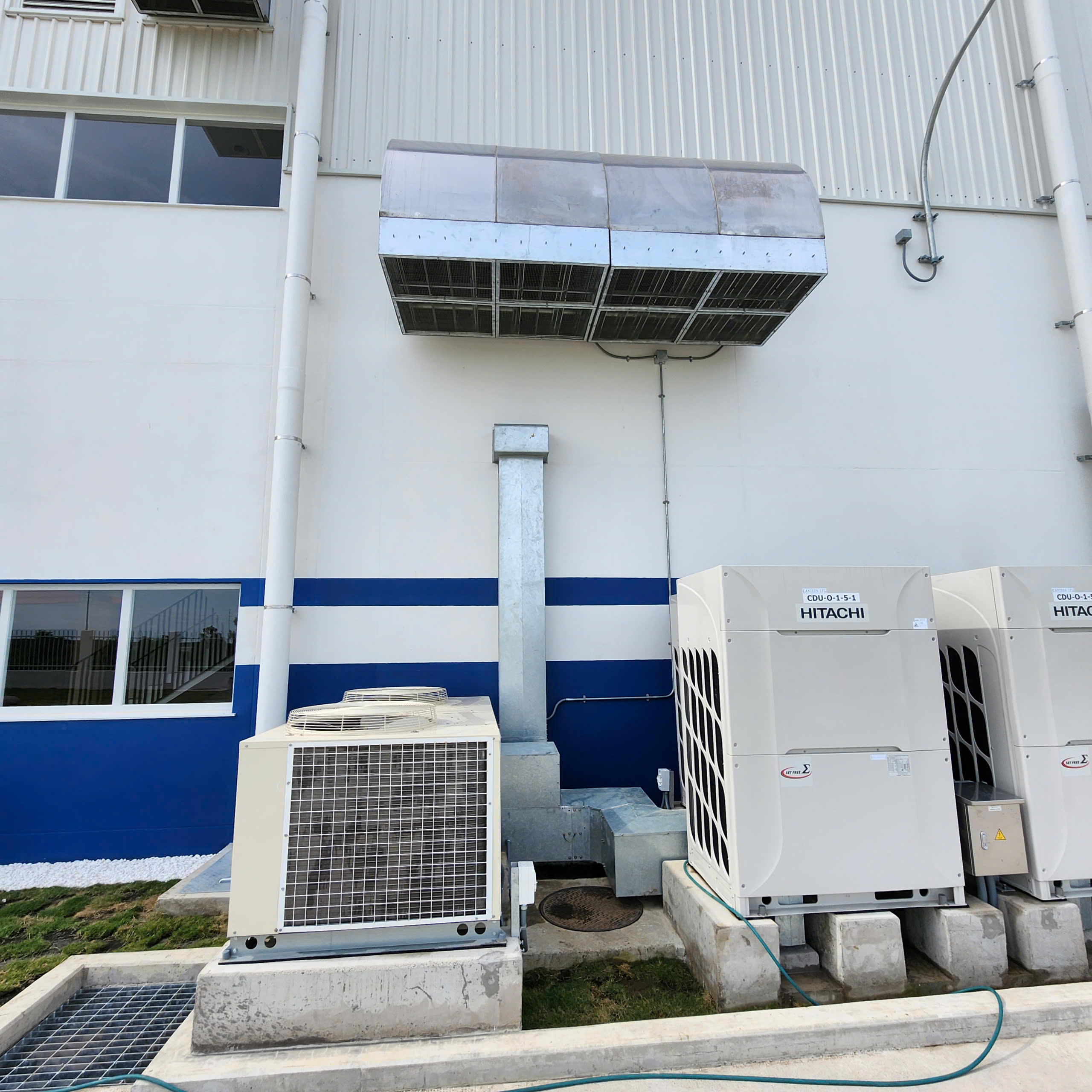 sửa hệ thống máy lạnh Chiller