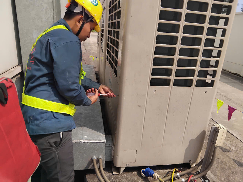Đơn vị thi công máy lạnh chiller
