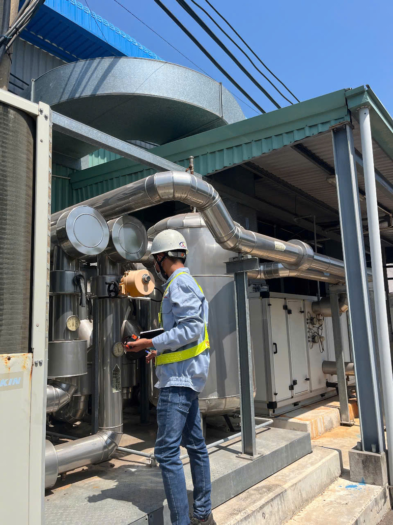 Máy lạnh chiller âm trần