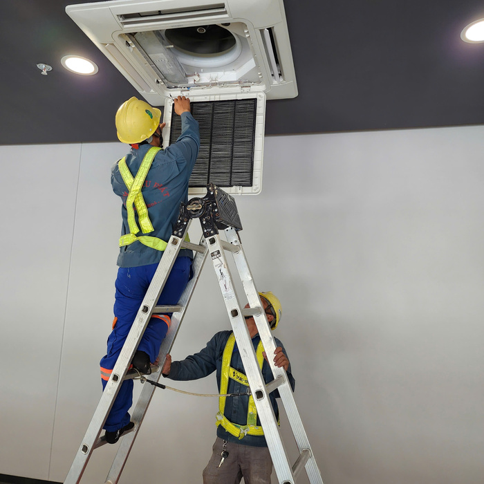 nhà cung cấp máy lạnh công nghiệp